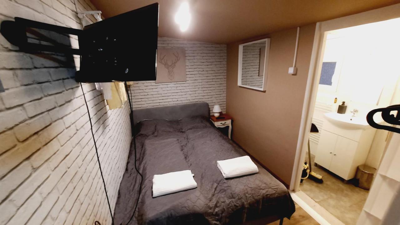 Hi-Bp Garden City Batsanyi Tiny House Near The City Train With Free Parking Budapeste Exterior foto