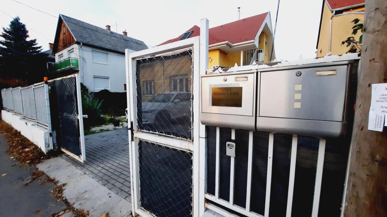 Hi-Bp Garden City Batsanyi Tiny House Near The City Train With Free Parking Budapeste Exterior foto