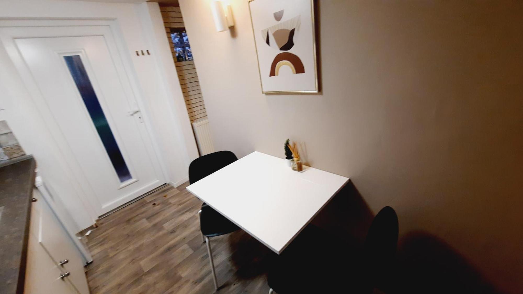 Hi-Bp Garden City Batsanyi Tiny House Near The City Train With Free Parking Budapeste Exterior foto