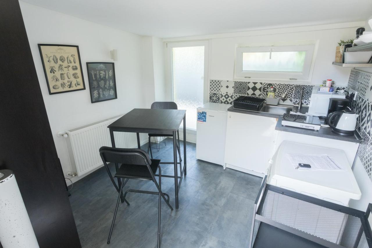 Hi-Bp Garden City Batsanyi Tiny House Near The City Train With Free Parking Budapeste Exterior foto
